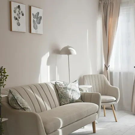 Boutique 2-bedroom Downtown Apartamento Burgas