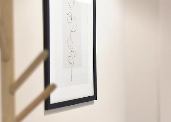 Boutique 2-bedroom Downtown * Burgaz