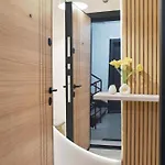 Luxury Boutique 2-bedroom Downtown Apartament Burgas