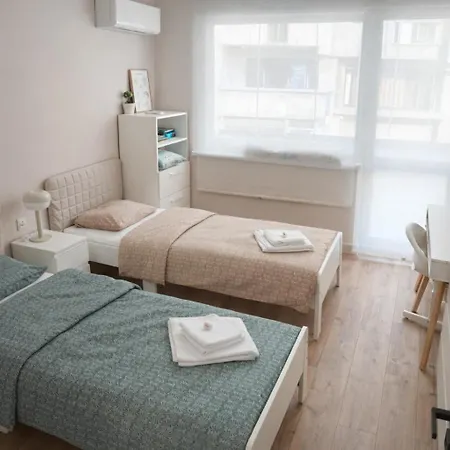 Apartament Luxury Boutique 2-bedroom Downtown