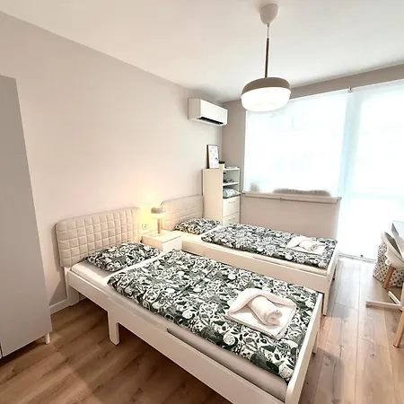 Apartament Luxury Boutique 2-bedroom Downtown