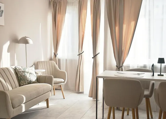 Boutique 2-bedroom Downtown