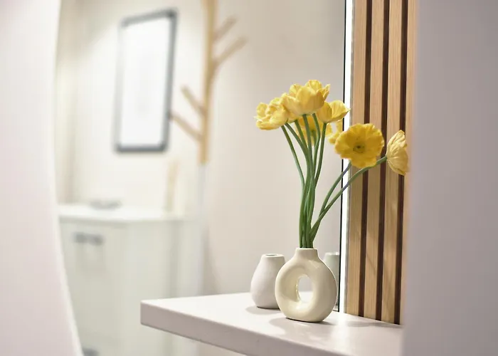 Boutique 2-bedroom Downtown شقة